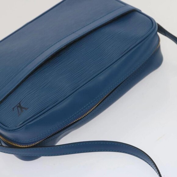 LOUIS VUITTON Epi Trocadero 27 Shoulder Bag Blue - Picture 6 of 16